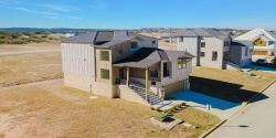 25829 Case Ln, Spicewood, TX