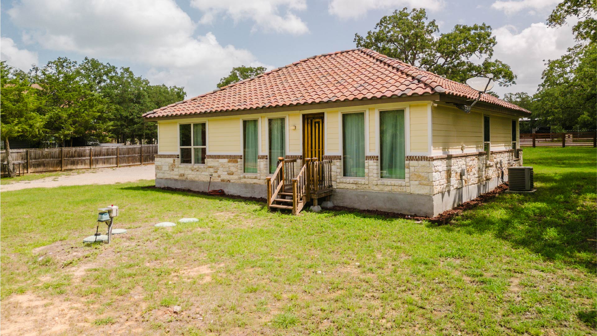 204 Matthew Cove, Bastrop TX 78602