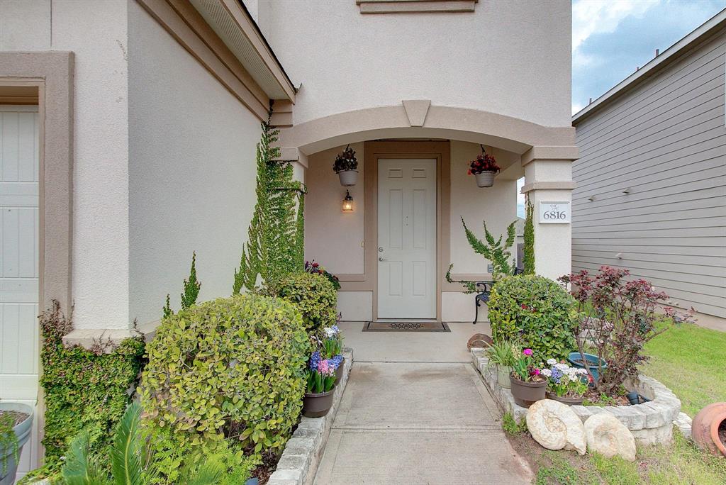 6816 Sunderland Trl, Austin, Texas 78747