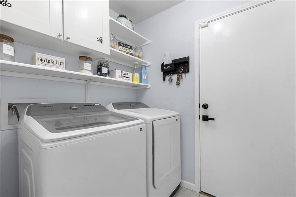 8824 Southwick Dr, Austin, TX 78724