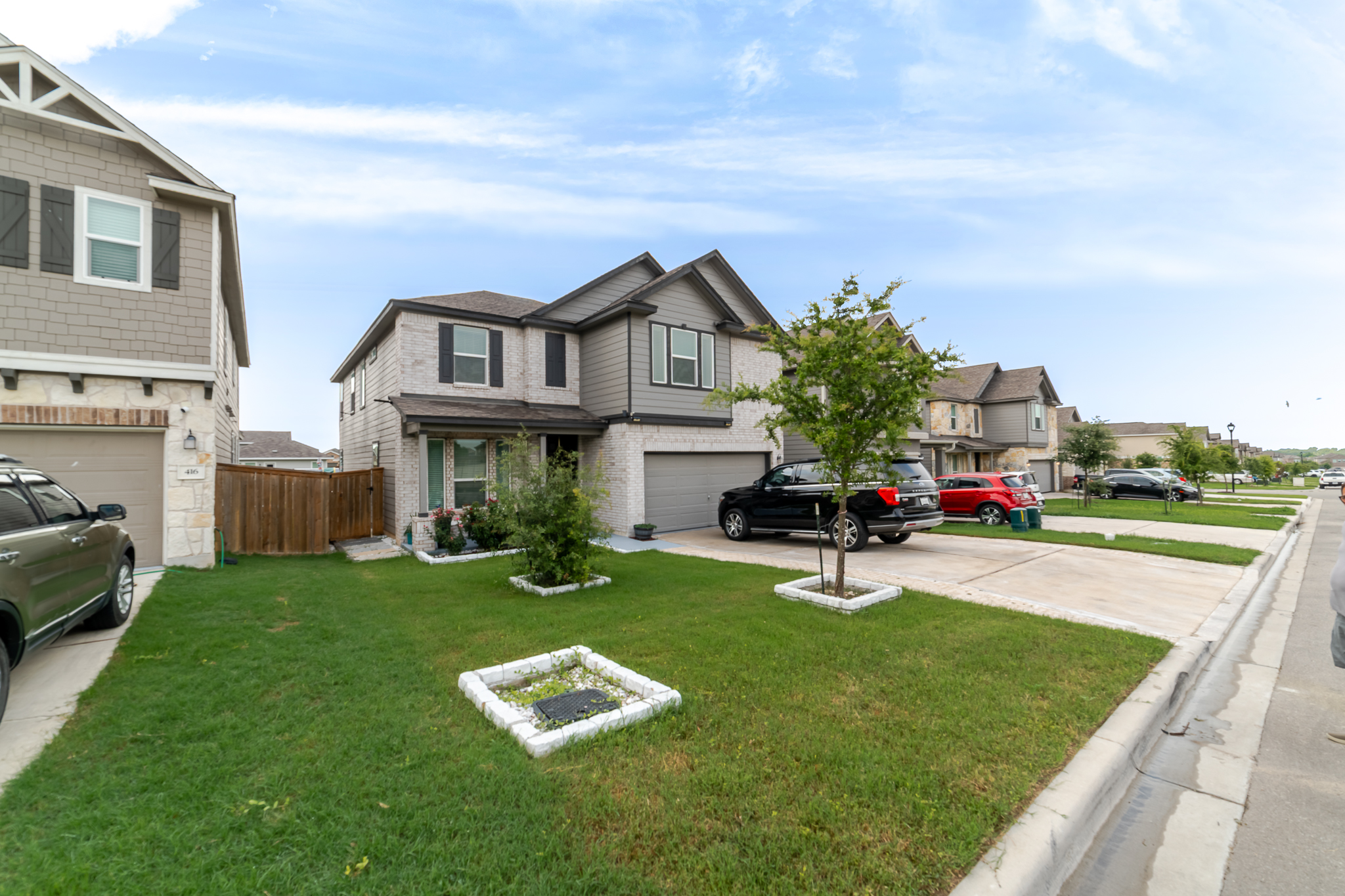 412 Josey Wales Dr, Jarrell, TX 76537