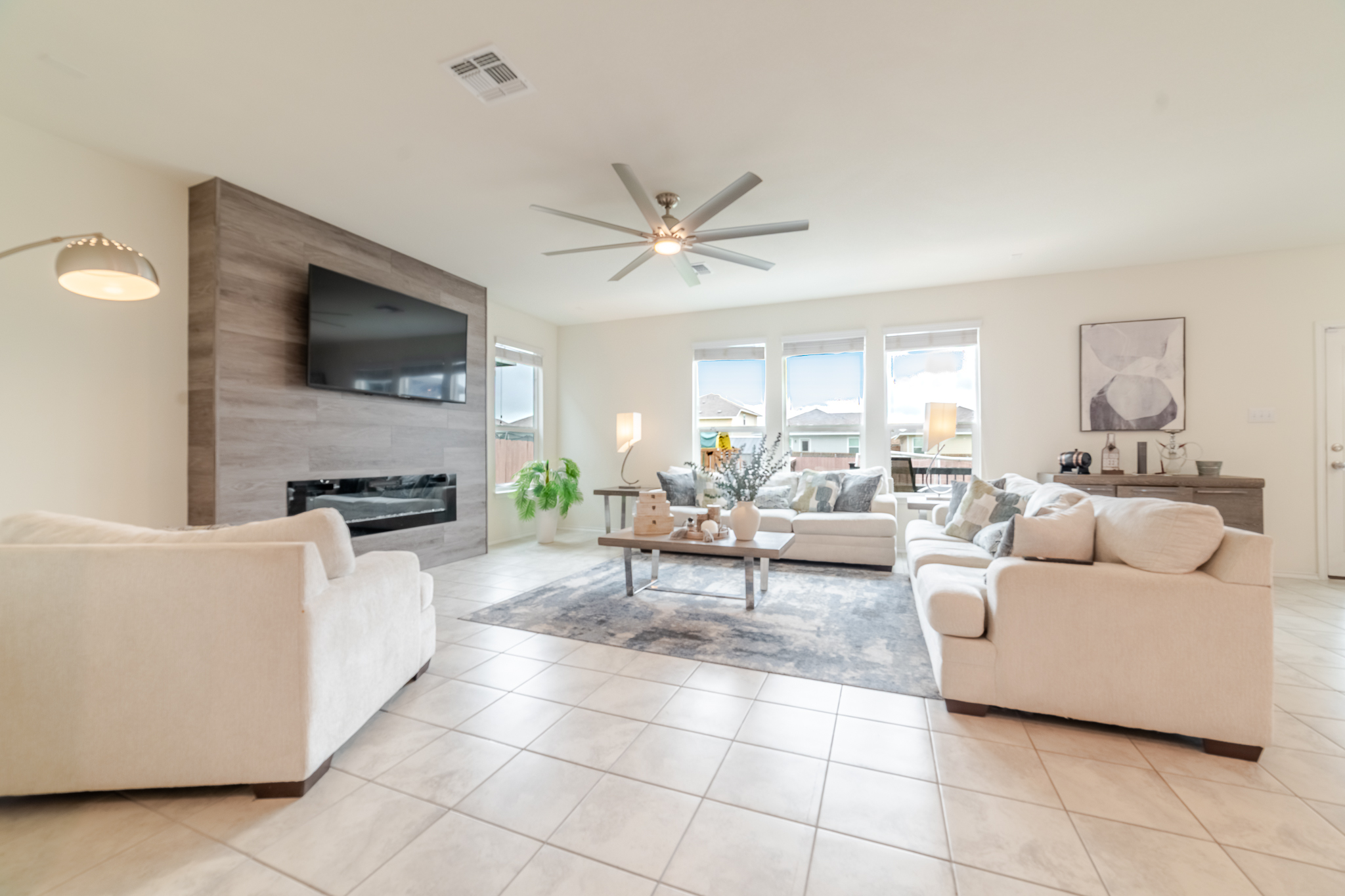 412 Josey Wales Dr, Jarrell, TX 76537