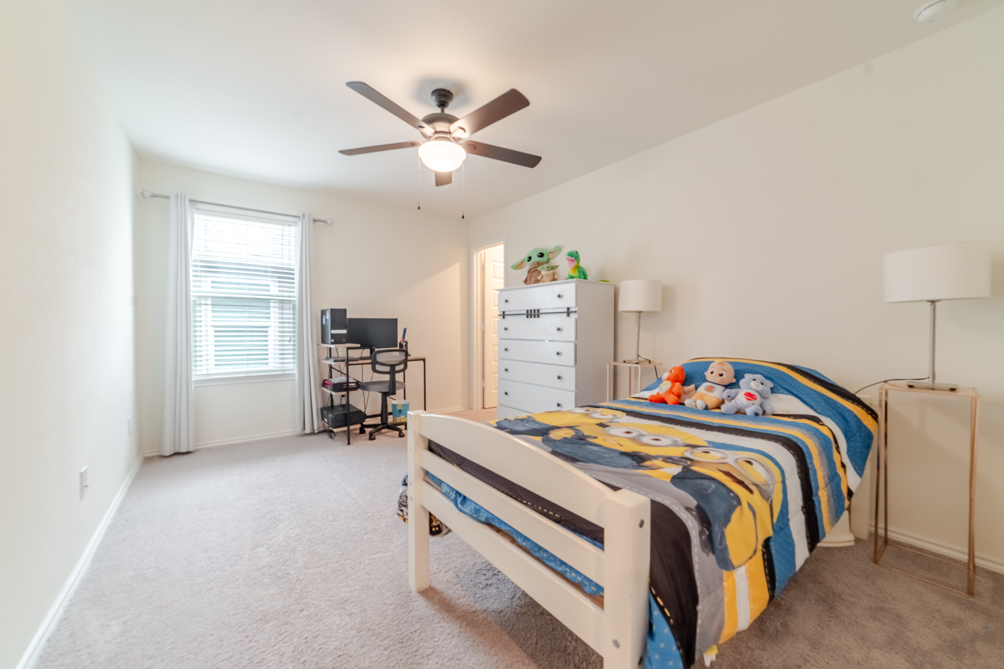412 Josey Wales Dr, Jarrell, TX 76537
