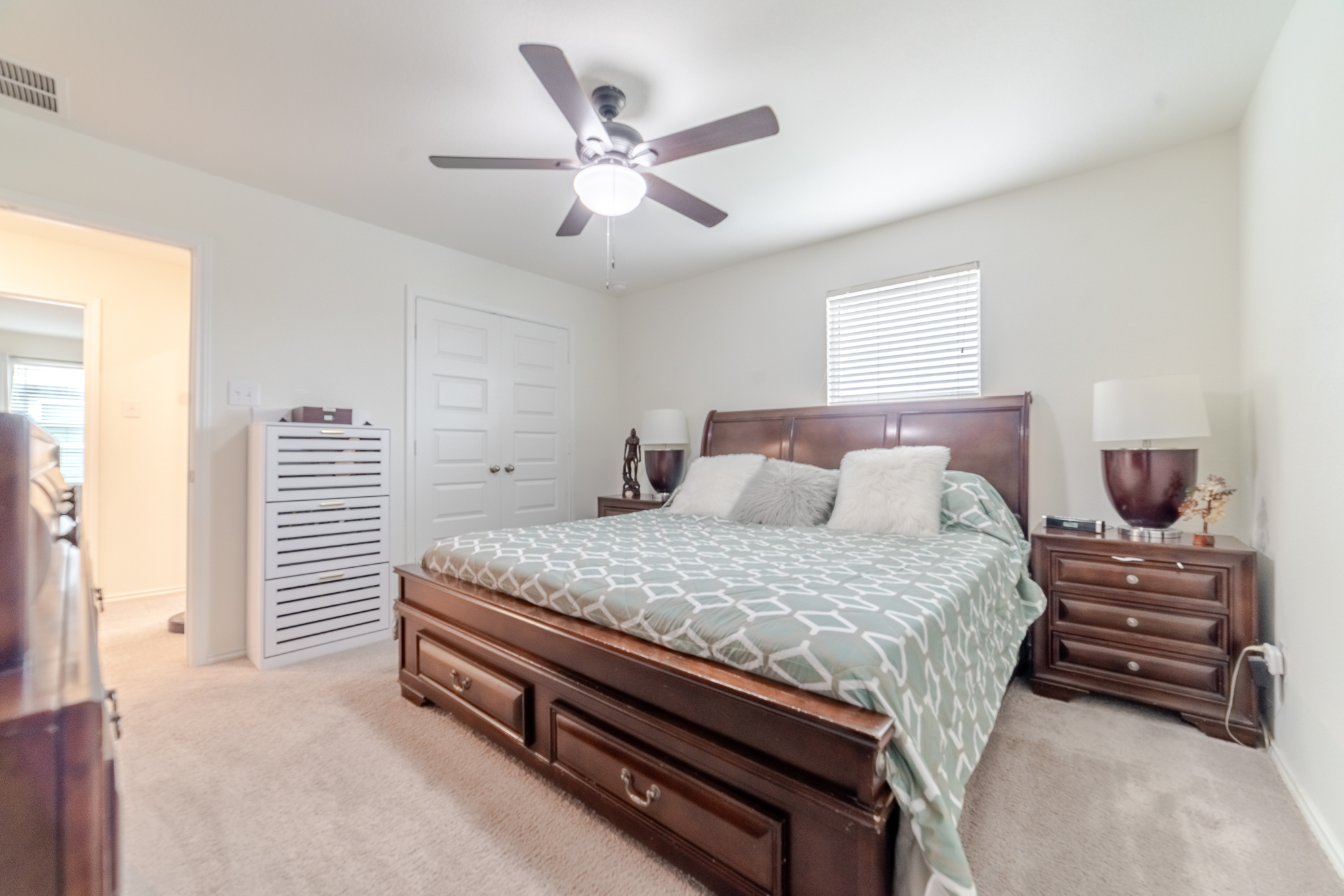 412 Josey Wales Dr, Jarrell, TX 76537