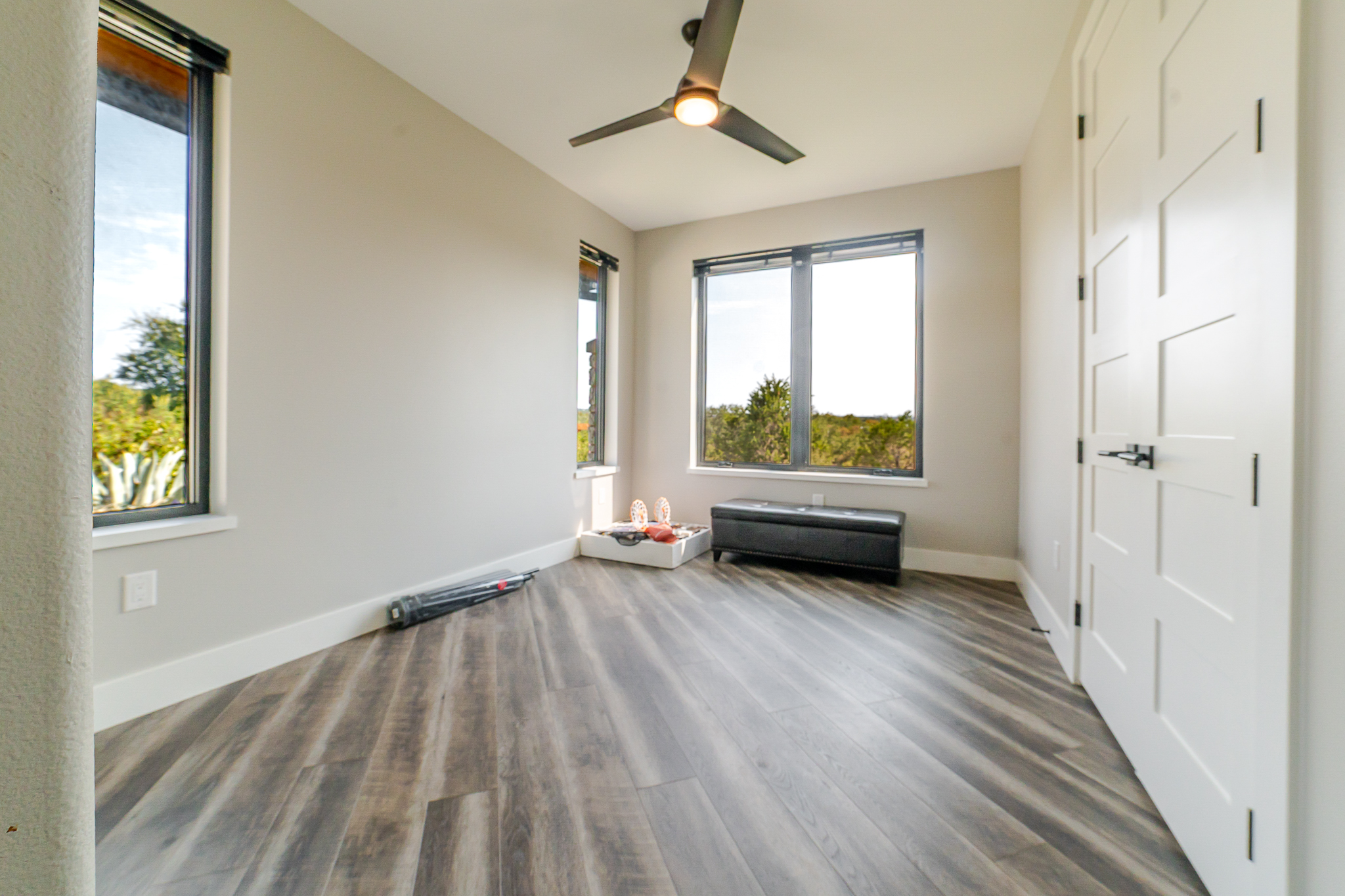 23801 Oscar Rd, Spicewood, Texas 78669