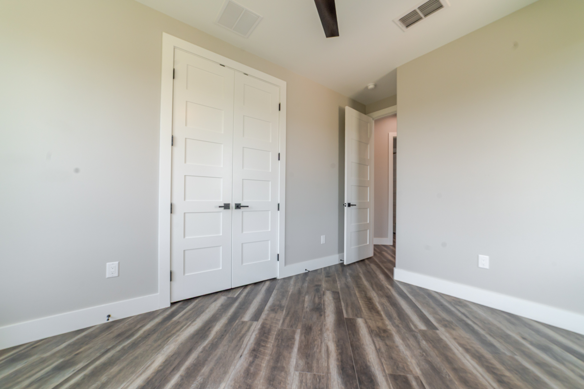 23801 Oscar Rd, Spicewood, Texas 78669
