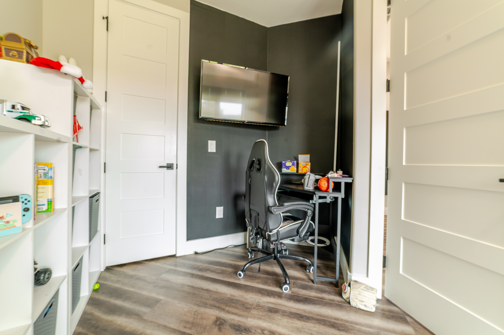 23801 Oscar Rd, Spicewood, Texas 78669