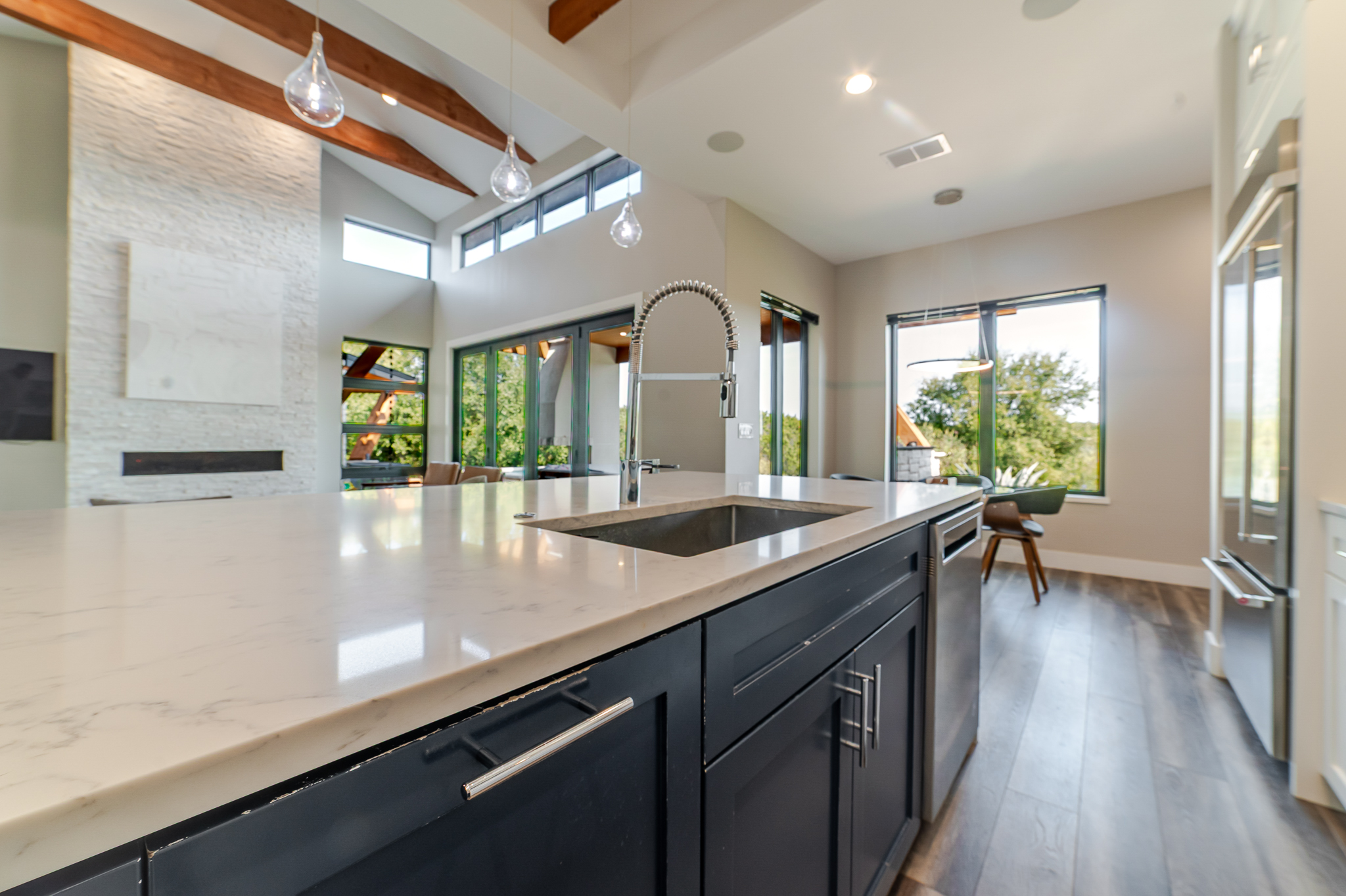 23801 Oscar Rd, Spicewood, Texas 78669