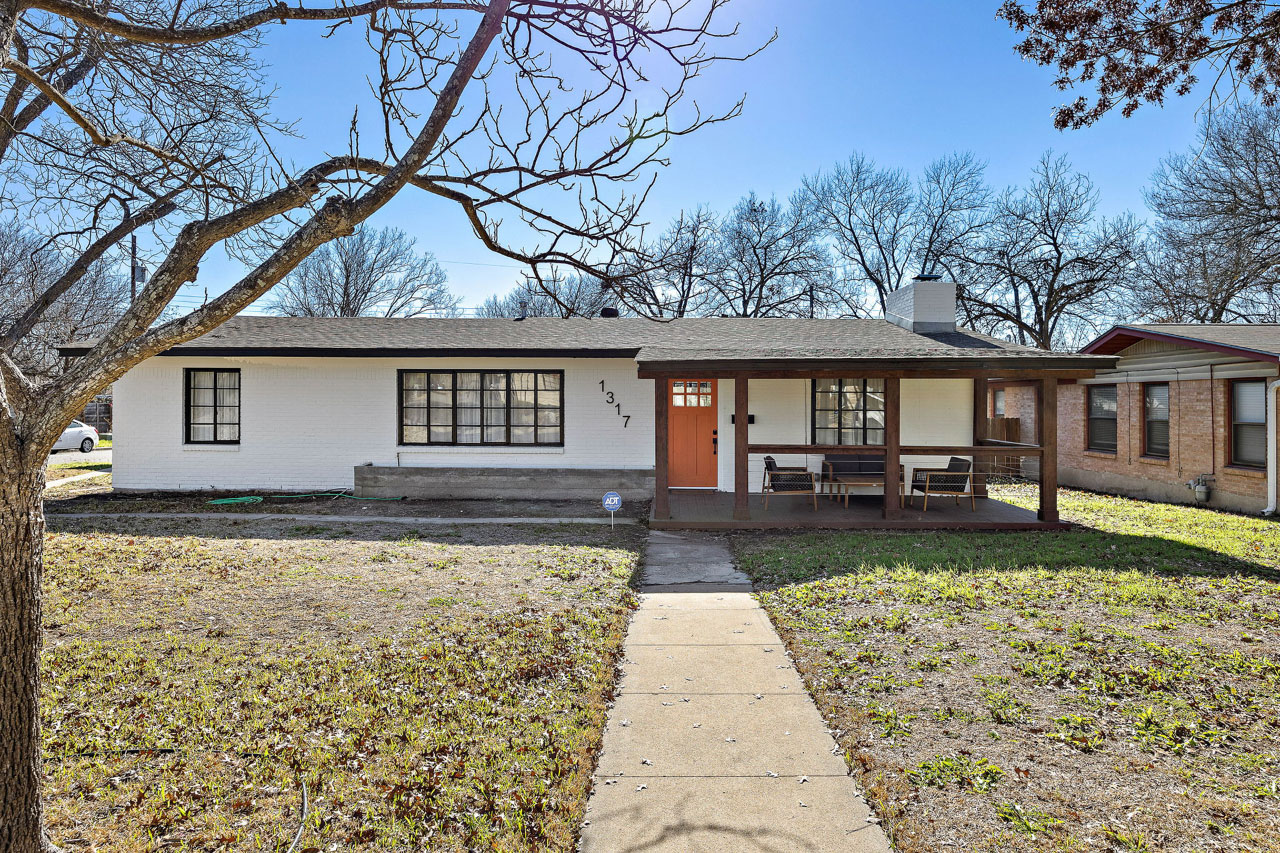 1317 Cloverleaf Dr, Austin, TX 78723