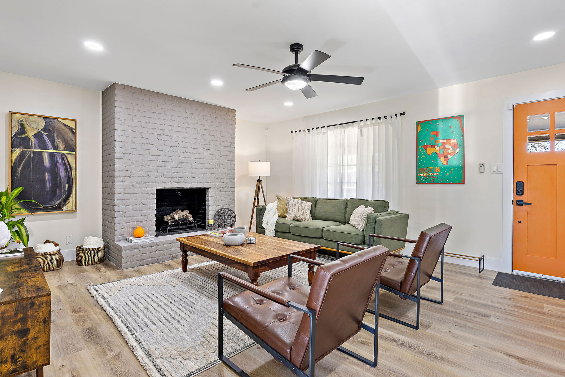 1317 Cloverleaf Dr, Austin, TX 78723