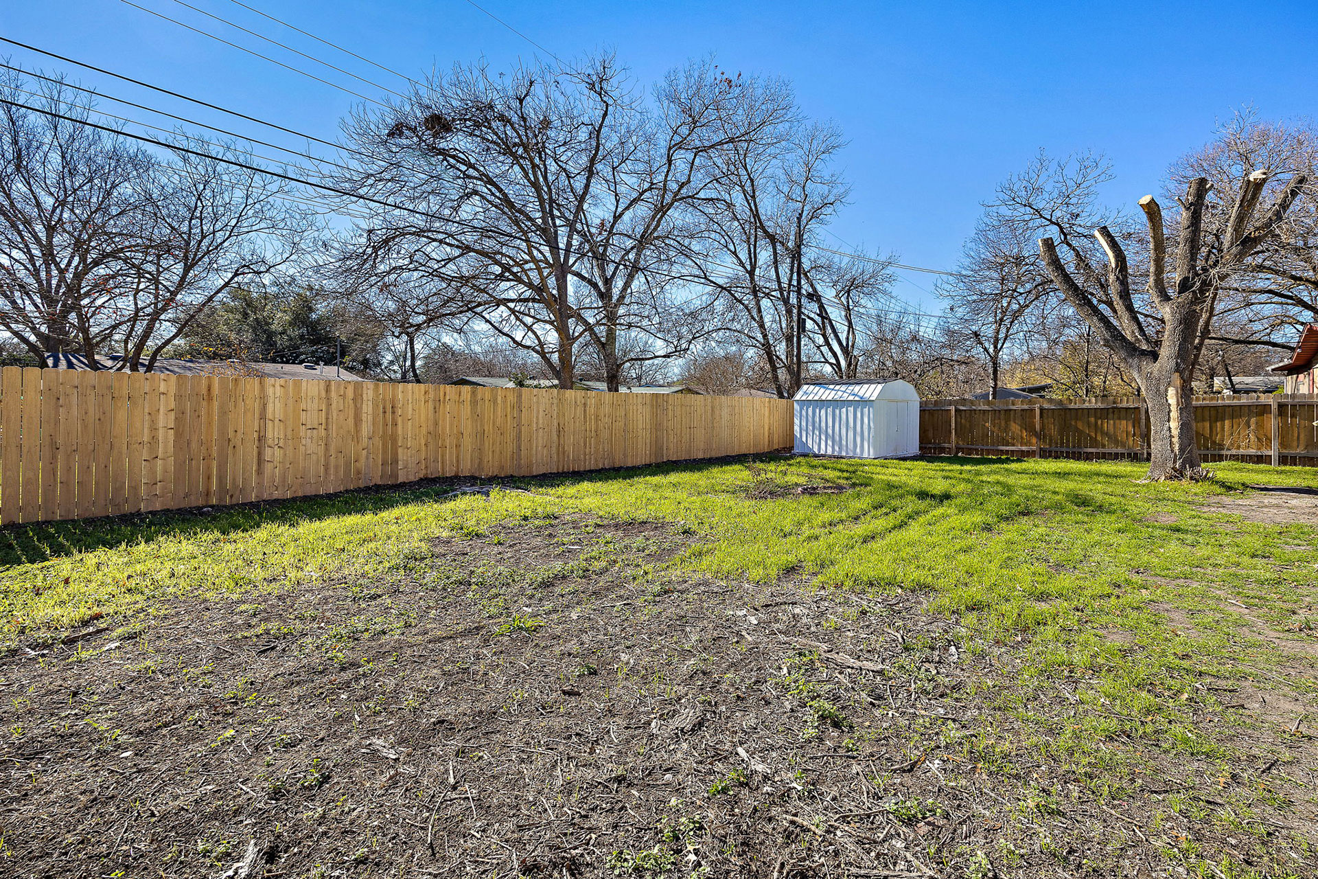 1317 Cloverleaf Dr, Austin, TX 78723