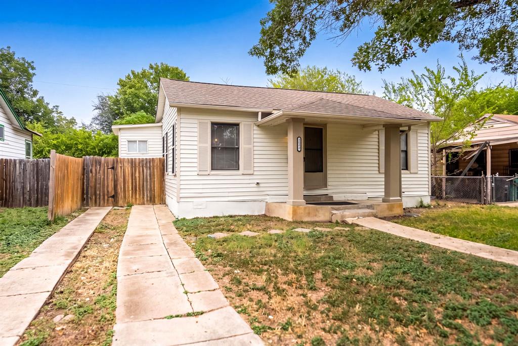 1627 W Thorain Blvd, San Antonio, TX 78201