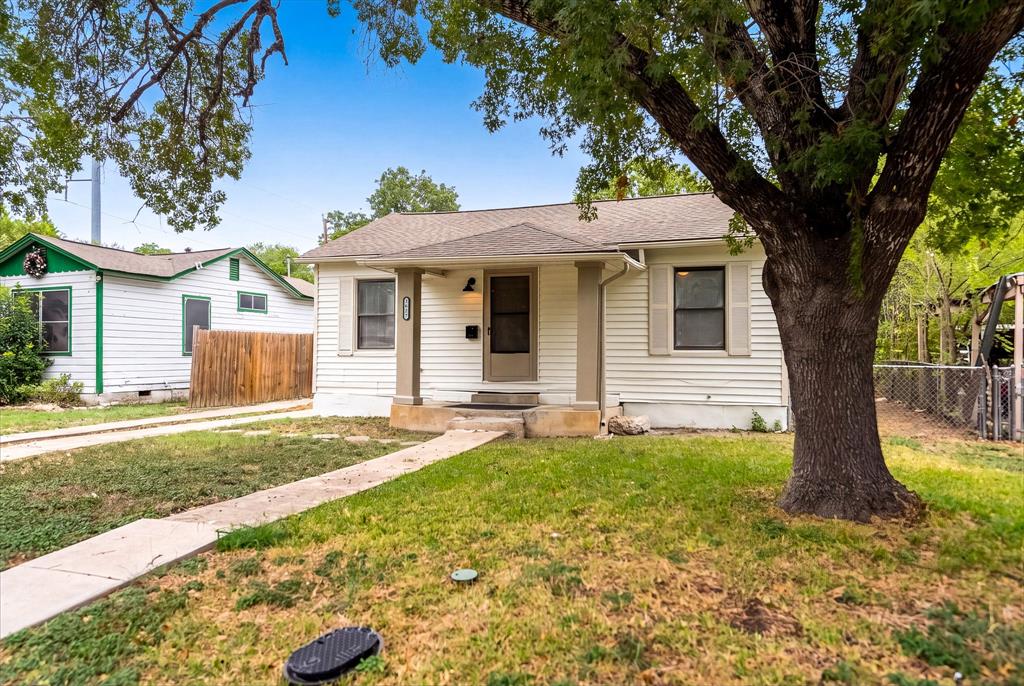 1627 W Thorain Blvd, San Antonio, TX 78201