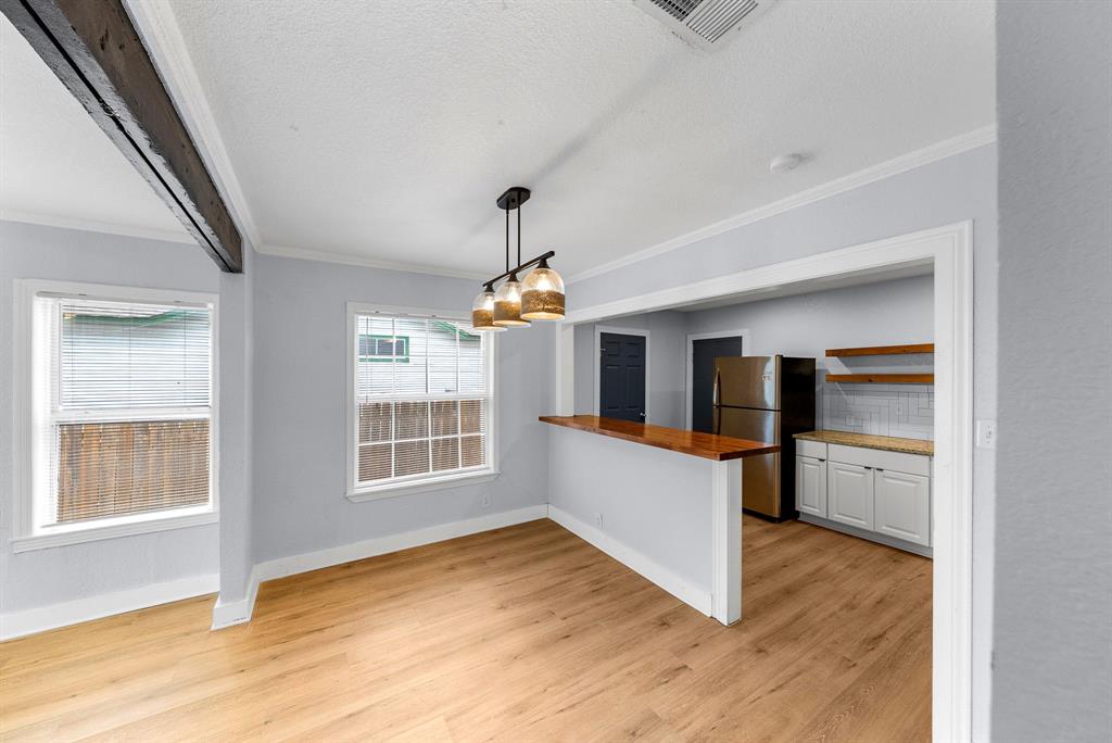 1627 W Thorain Blvd, San Antonio, TX 78201